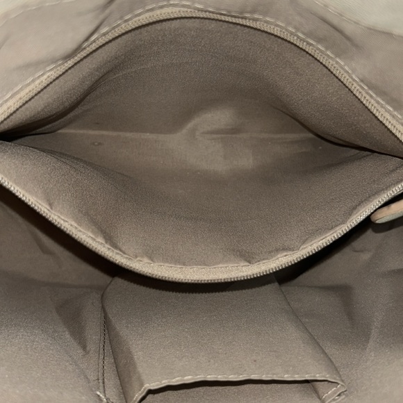 Relic Caraway Leaf Print Tote Bag - Picture 9 of 13